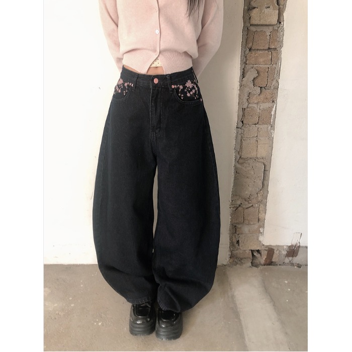 Embroidery Jeans Sakura - Spring 2026 High Waist Sakura Embroidery