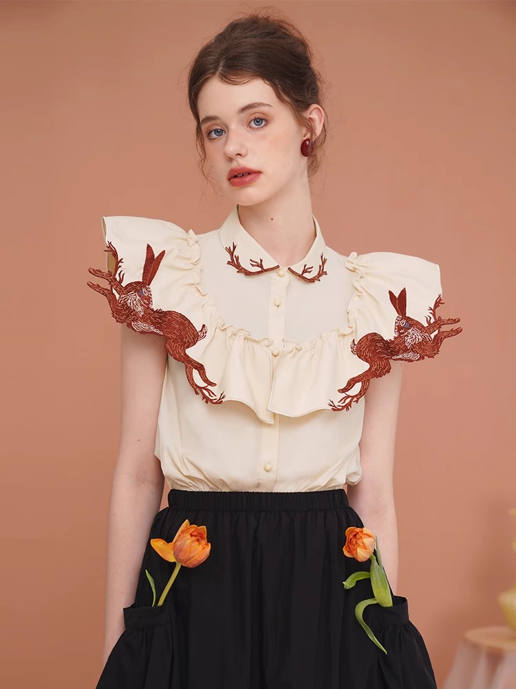 Rabbit Embroidered Shirt for W - đánh giá và giá Embroidery Rabbit